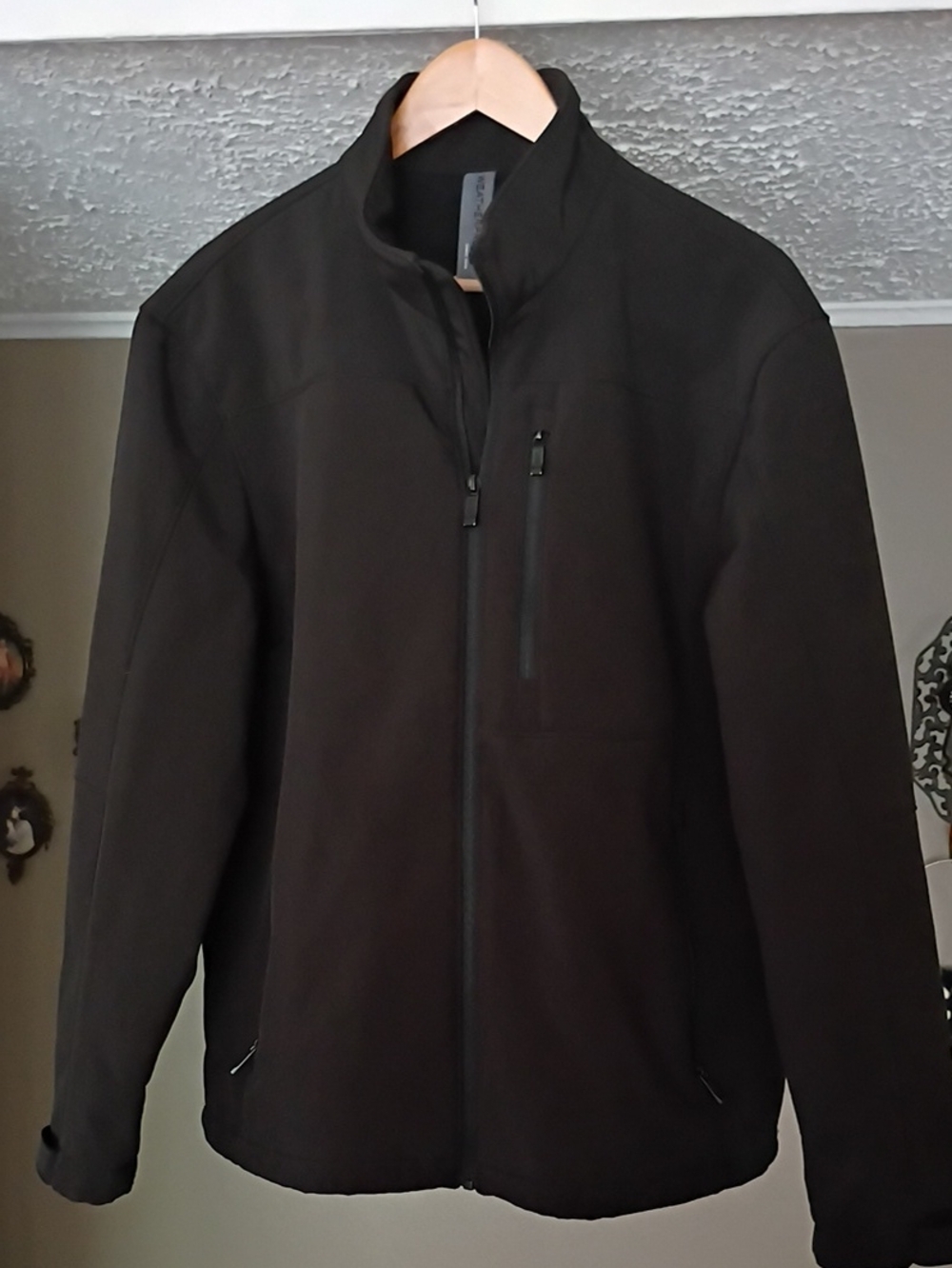 Weatherproof Since 1948 Black Softshell Jacket